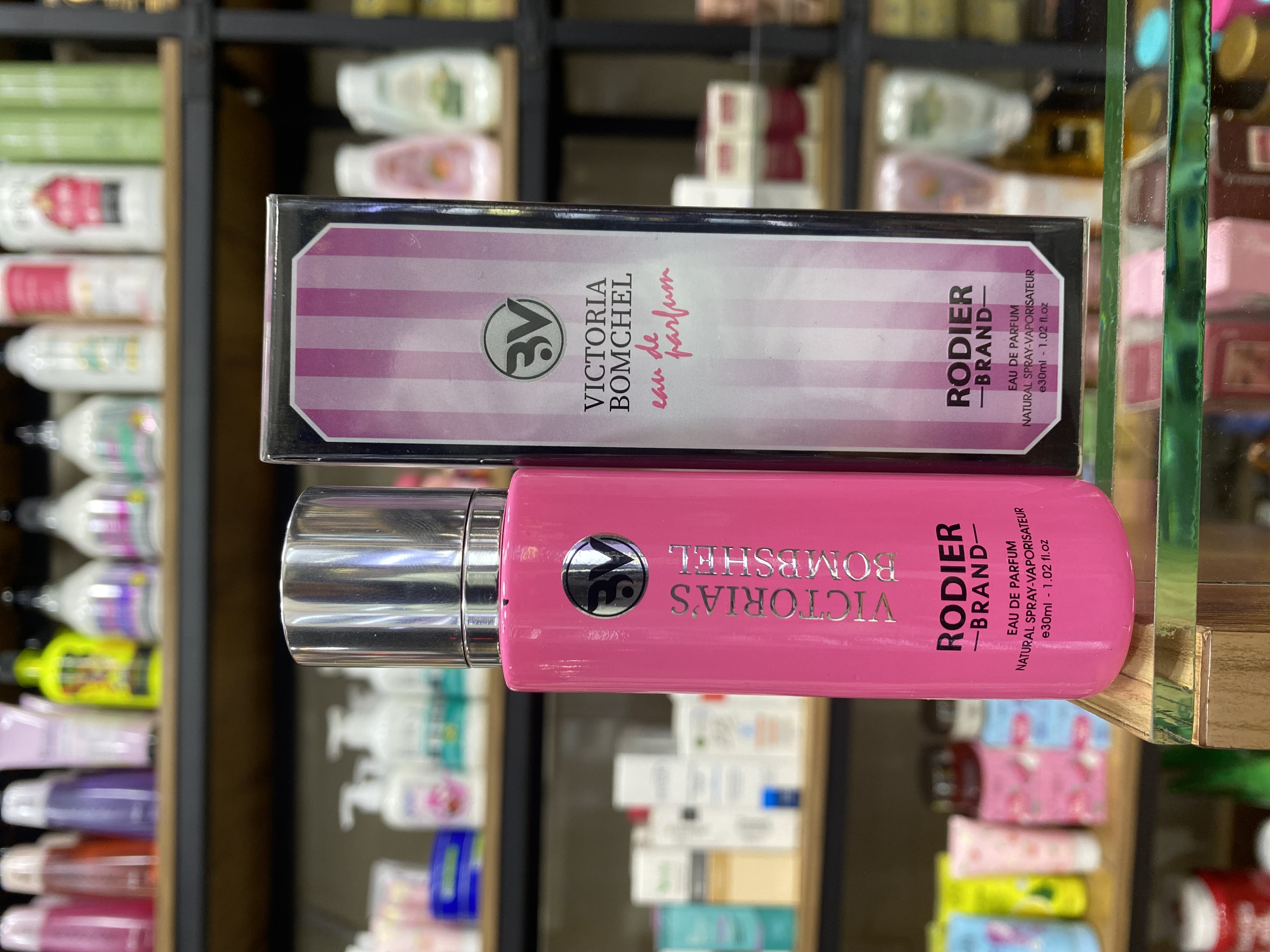 ادکلن ویکتوریا  سکرت بامبشل ۳۰میل رودیر